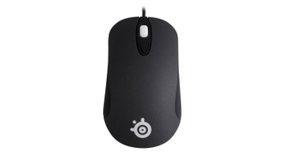 Illustration for article titled A Bluetooth Gamepad, Daisy Chaining Headset, and Other Things SteelSeries is Showing at CES